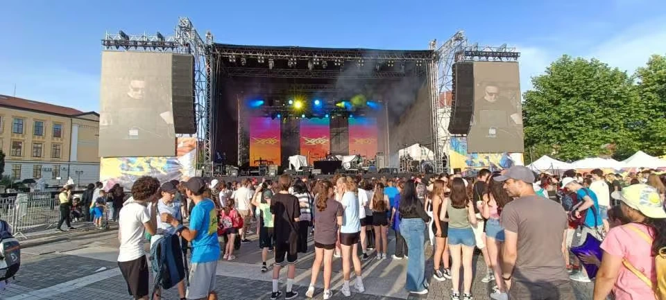 Public la festival în Alba Iulia